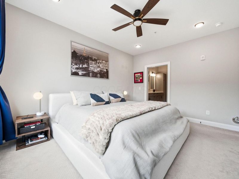 751 N 6th Street, Unit 205, Columbus, OH 43215 Photo 18