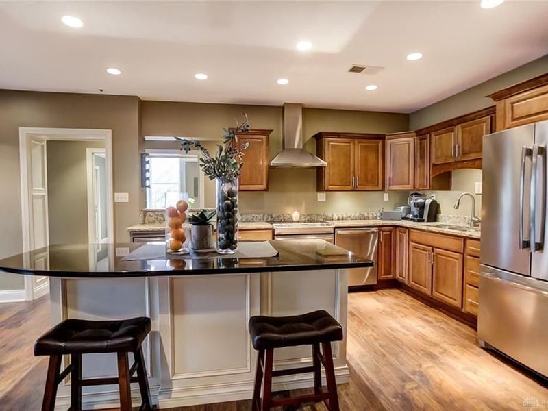 2 N Market Street, Troy, OH 45373 Photo 12