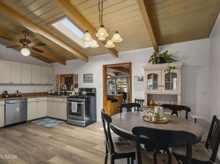1124 Sbragia Way, Sparks, NV 89431 Photo