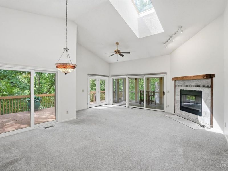 11768 Gable Glen Lane, Cincinnati, OH 45249 Photo 4