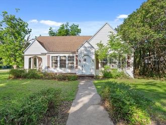 201 N Smyth Street Mart, TX 76664