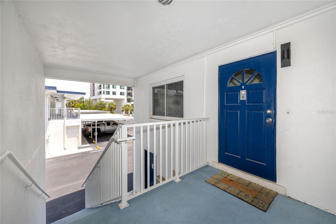 4340 37th Street S, Unit 6, Saint Petersburg, FL 33711 Photo