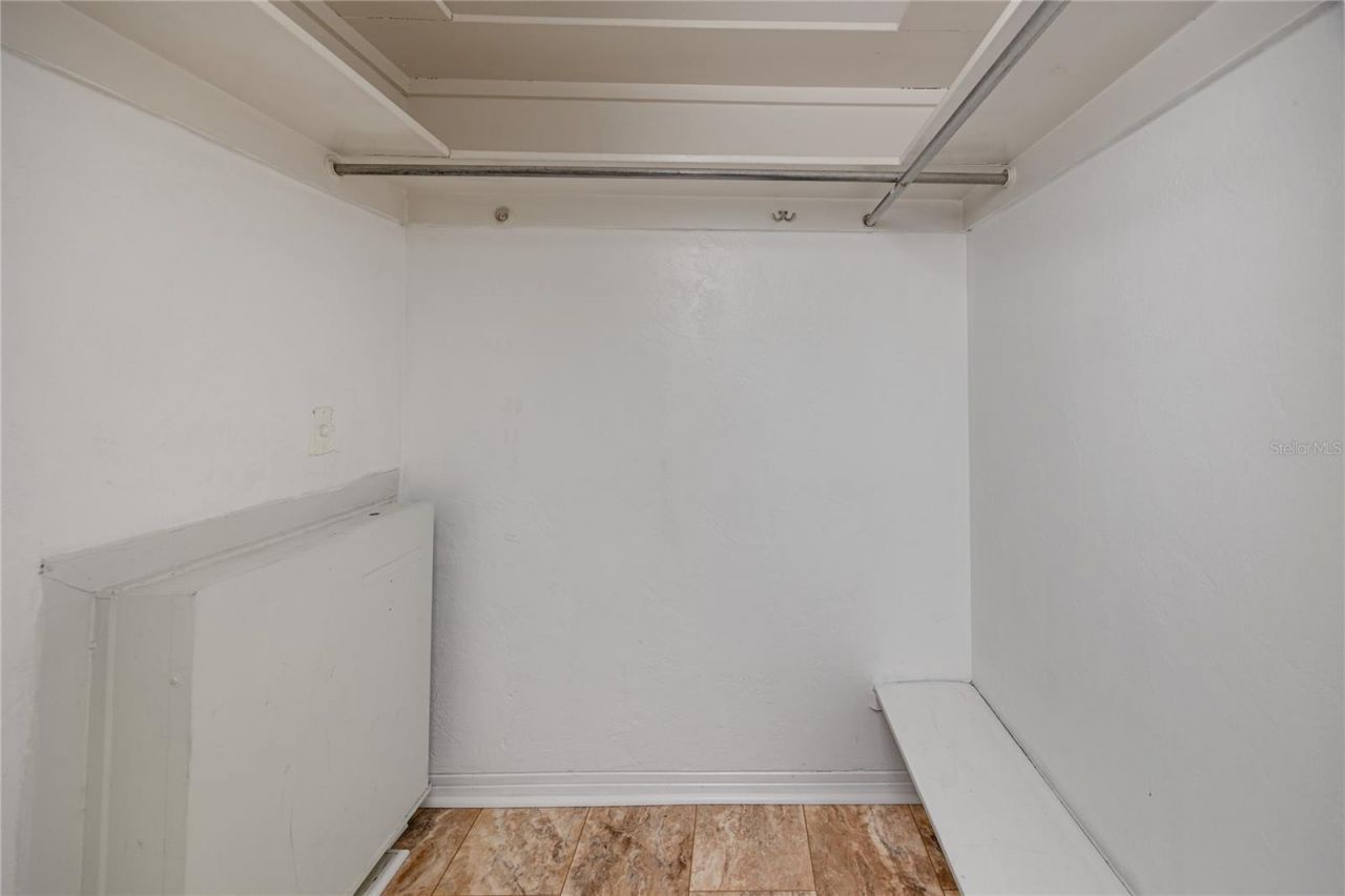 4340 37th Street S, Unit 6, Saint Petersburg, FL 33711 Photo