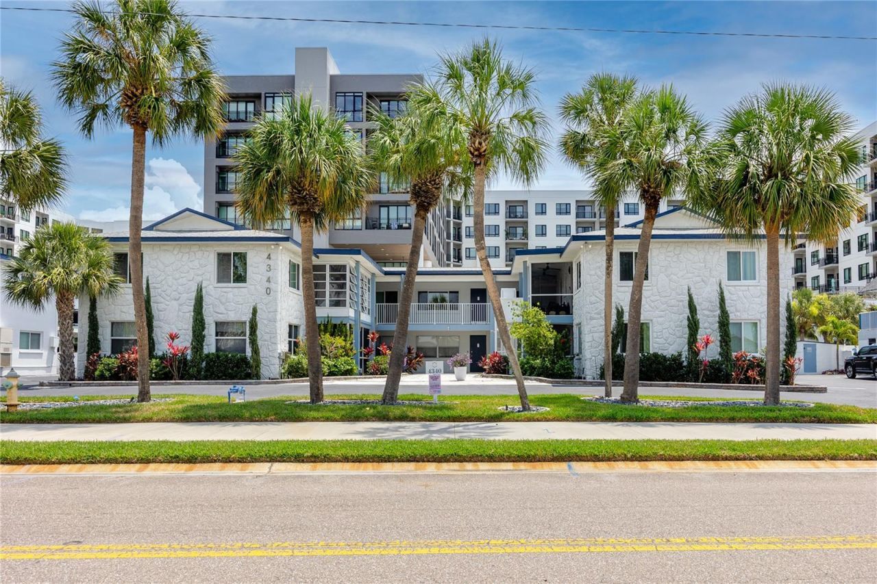 4340 37th Street S, Unit 6, Saint Petersburg, FL 33711 Photo