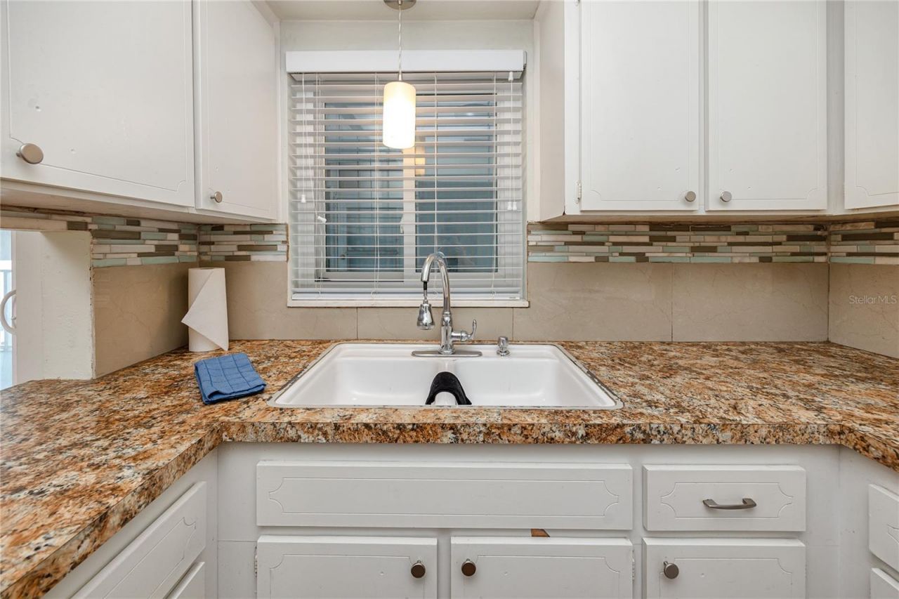 4340 37th Street S, Unit 6, Saint Petersburg, FL 33711 Photo