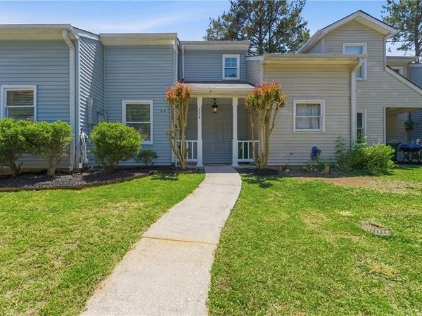2216 Wellington Circle, Lithonia, GA 30058