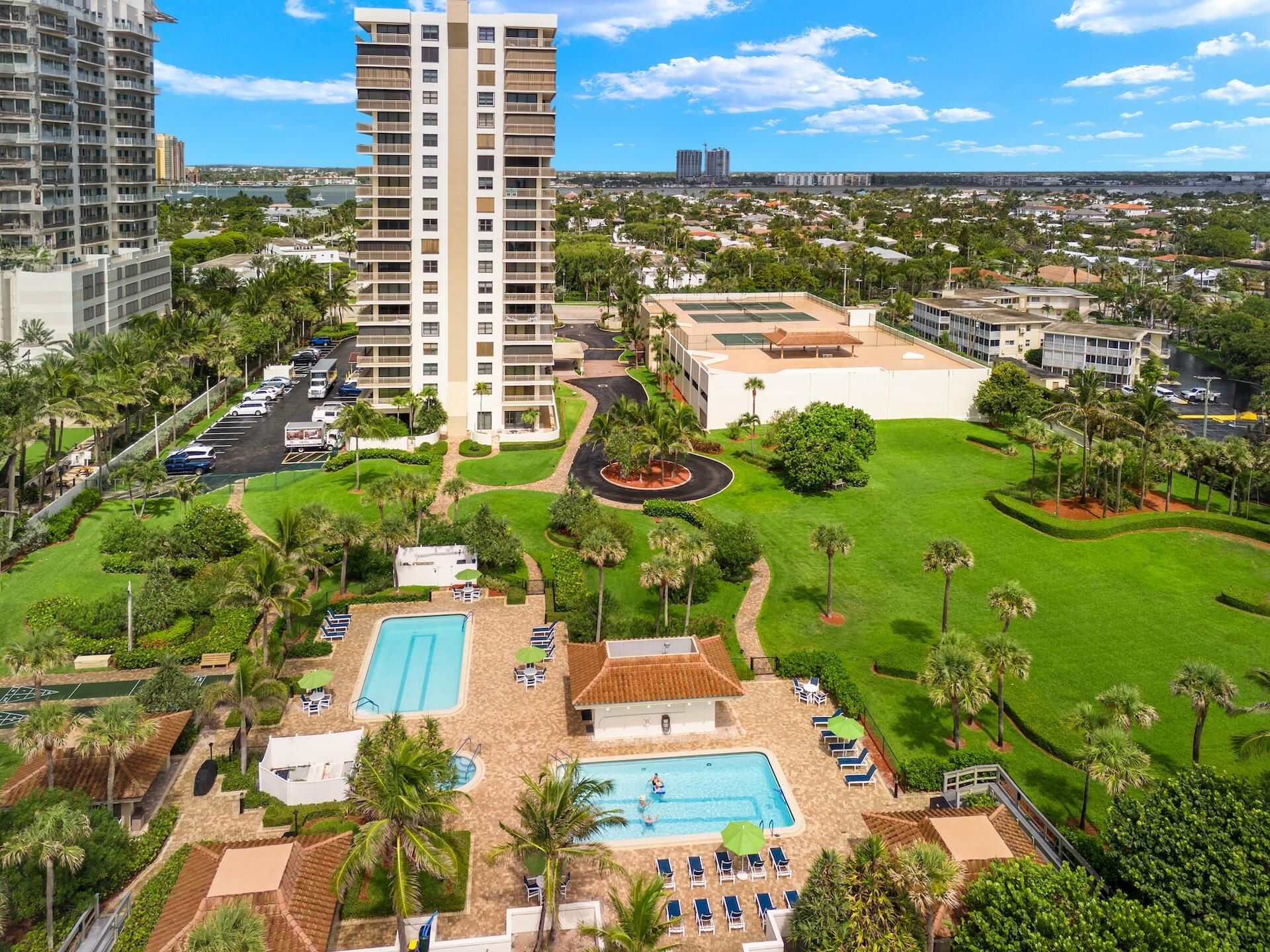 3400 N Ocean Drive, Unit 1602, Singer Island, FL 33404 Photo