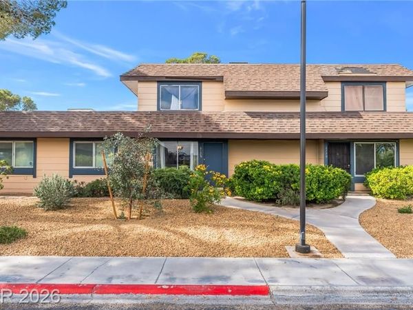 6128 Meadow Vista Lane, Las Vegas, NV 89103