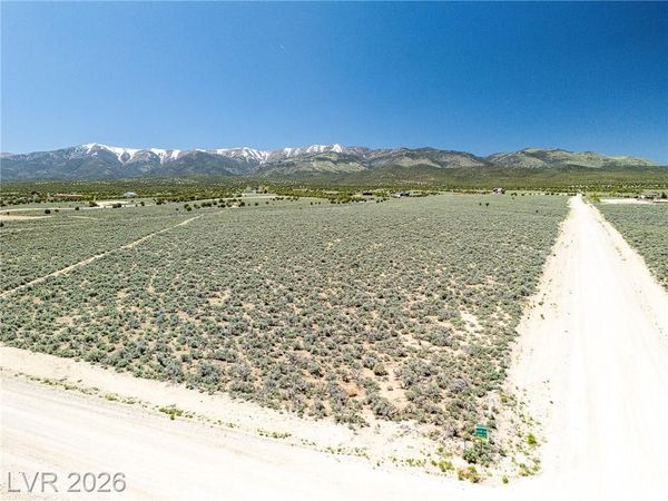 2853 East 75th East Street , Ely, NV 89301