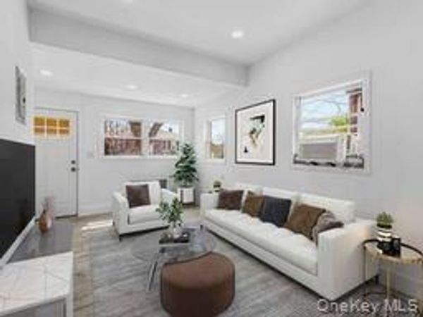 2152 48th Street , Astoria, NY 11105