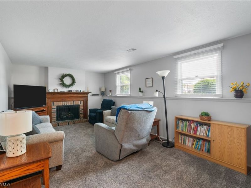 4506 Honeysuckle Drive, Green, OH 44720 Photo 22