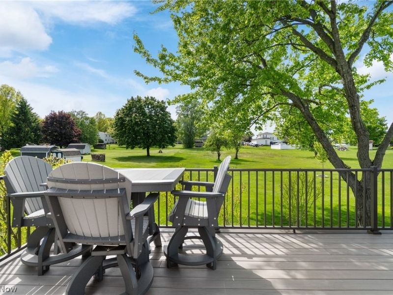 4506 Honeysuckle Drive, Green, OH 44720 Photo 32