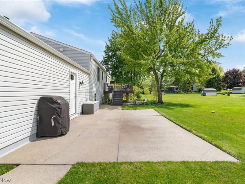 4506 Honeysuckle Drive, Green, OH 44720 Photo 34