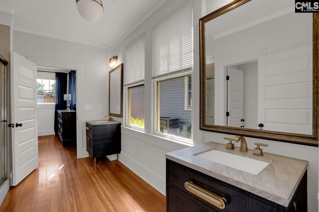 2418 Clark Street  Photo 31