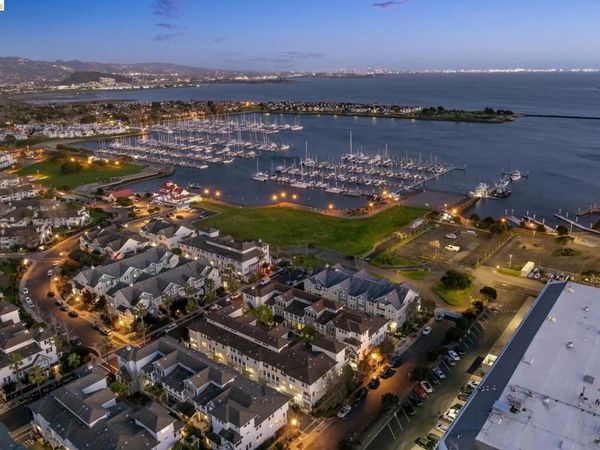 1753 Northshore Dr, Richmond, CA 94804