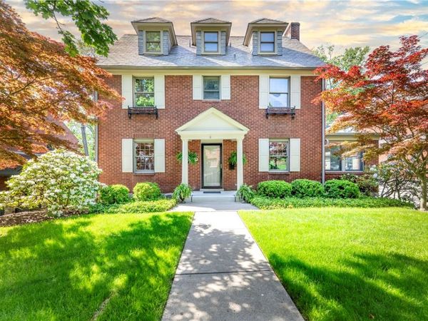 106 Woodhaven Dr, Pittsburgh, PA 15228