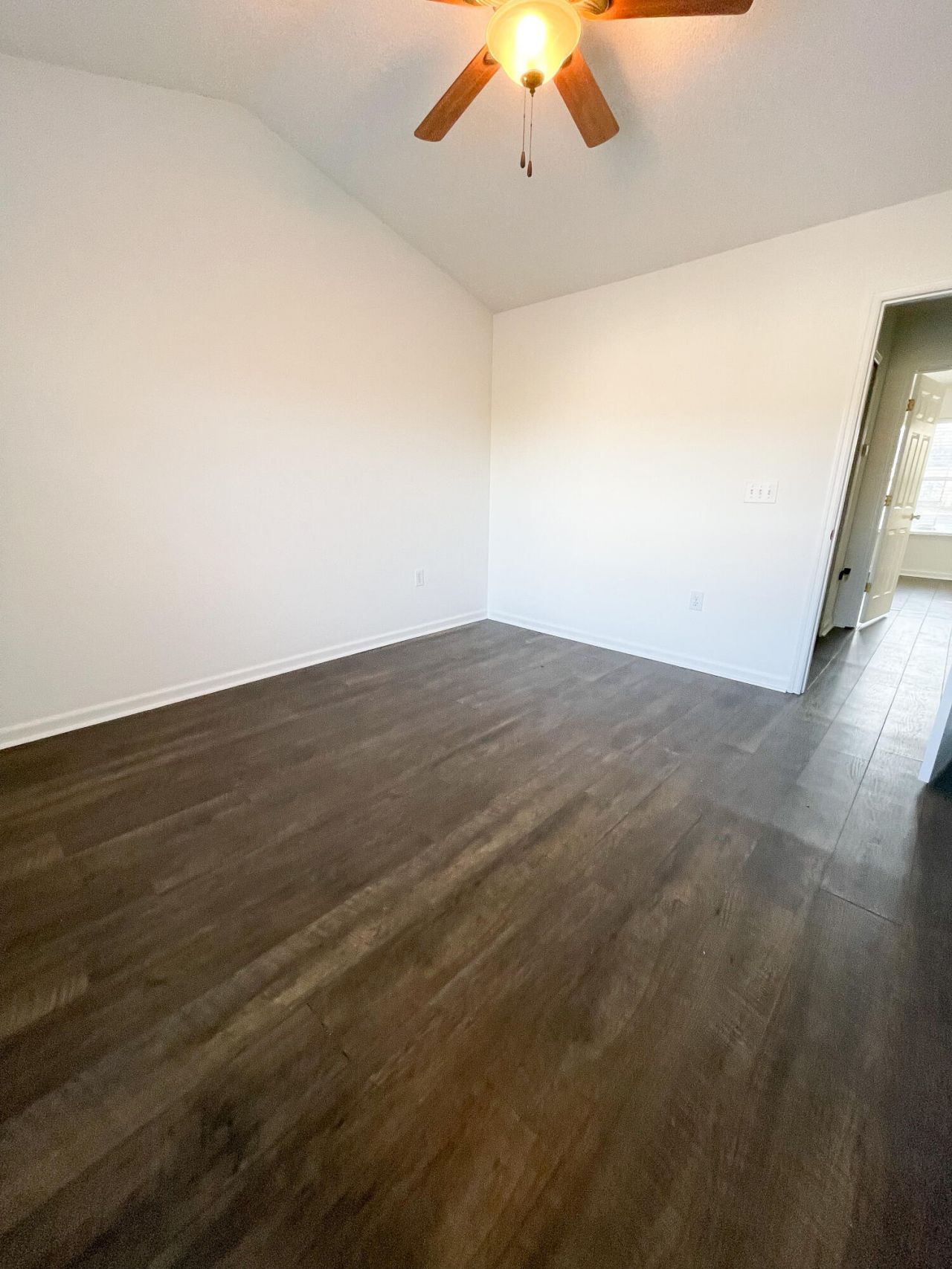 201 Yellow Hawthorn Circle Photo 13