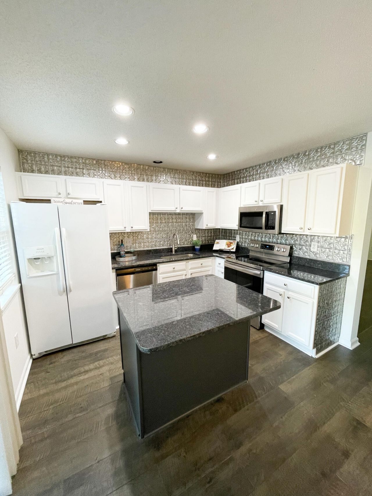 201 Yellow Hawthorn Circle Photo 6