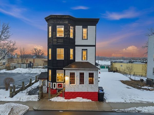 100 Nightingale, Boston, MA 02124