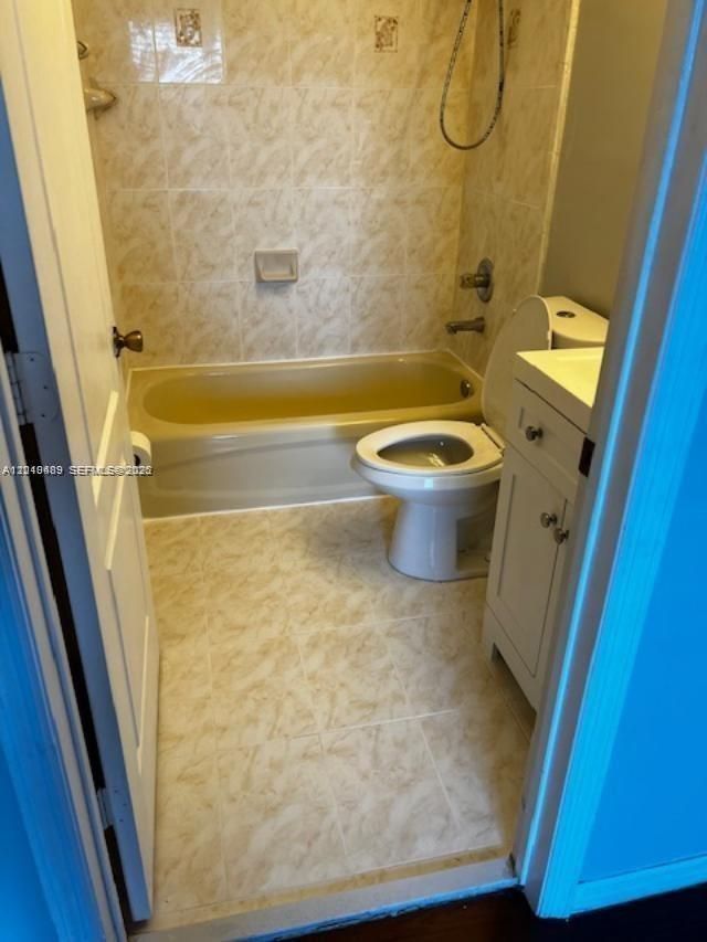 110 SW 109th Ave, Unit 2, Sweetwater, FL 33174 Photo