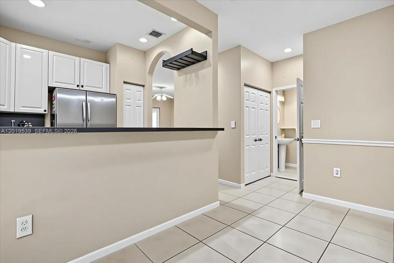 3417 Merrick Ct, Unit 1206, Margate, FL 33063 Photo