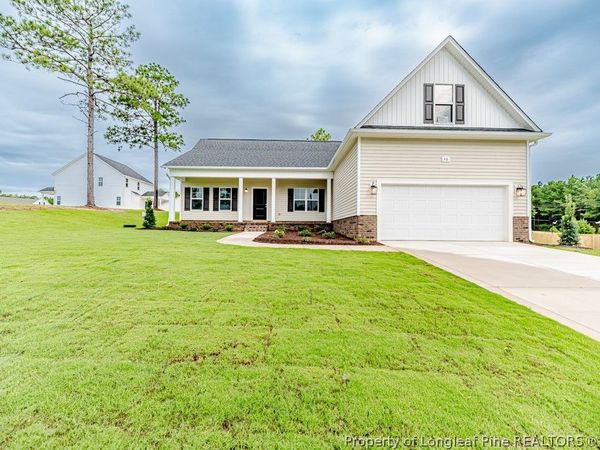 46 Poplar Drive, Spring Lake, NC 28390