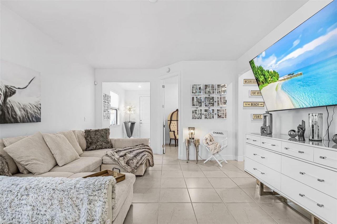 3990 Spotted Eagle Way , Fort Myers, FL 33966 Photo