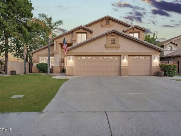 6977 W LONE CACTUS Drive, Glendale, AZ 85308