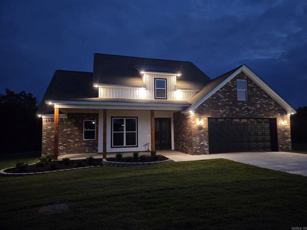 1901 Secretariat Way, Searcy, AR 72143