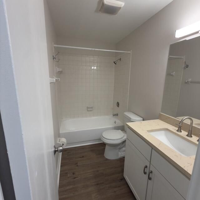 1900 S Kanner Highway S, Unit Apt 10 - 1, Stuart, FL 34994 Photo