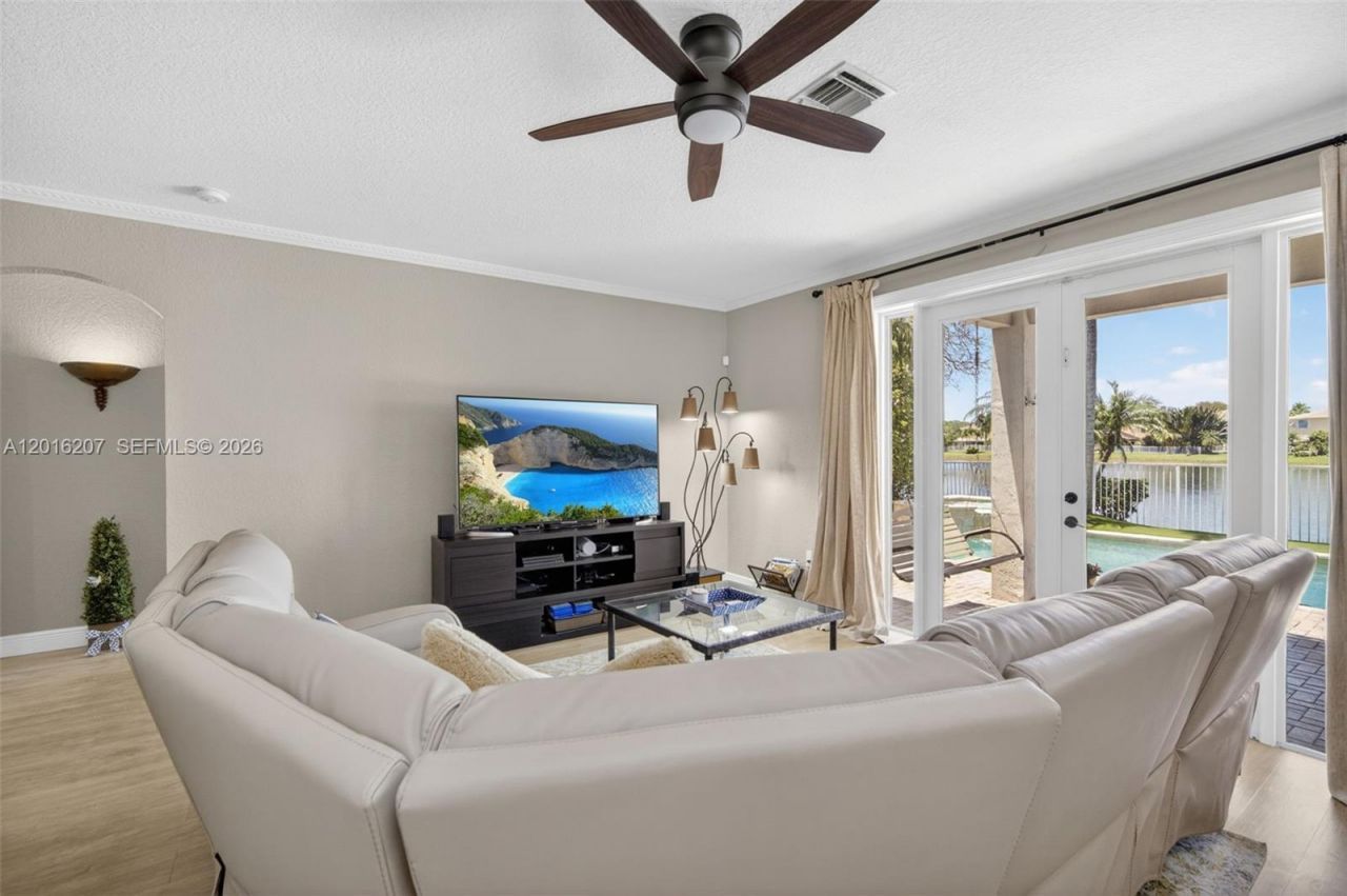 16735 NW 11th Street , Pembroke Pines, FL 33028 Photo