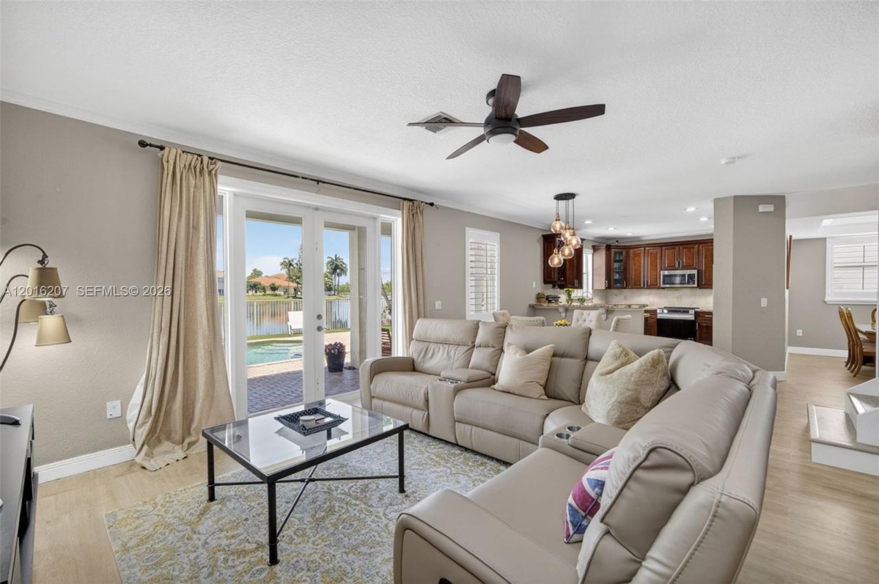 16735 NW 11th Street , Pembroke Pines, FL 33028 Photo
