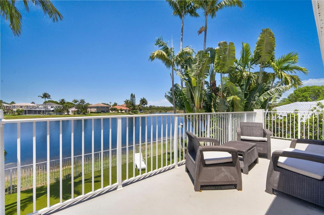 16735 NW 11th Street , Pembroke Pines, FL 33028 Photo