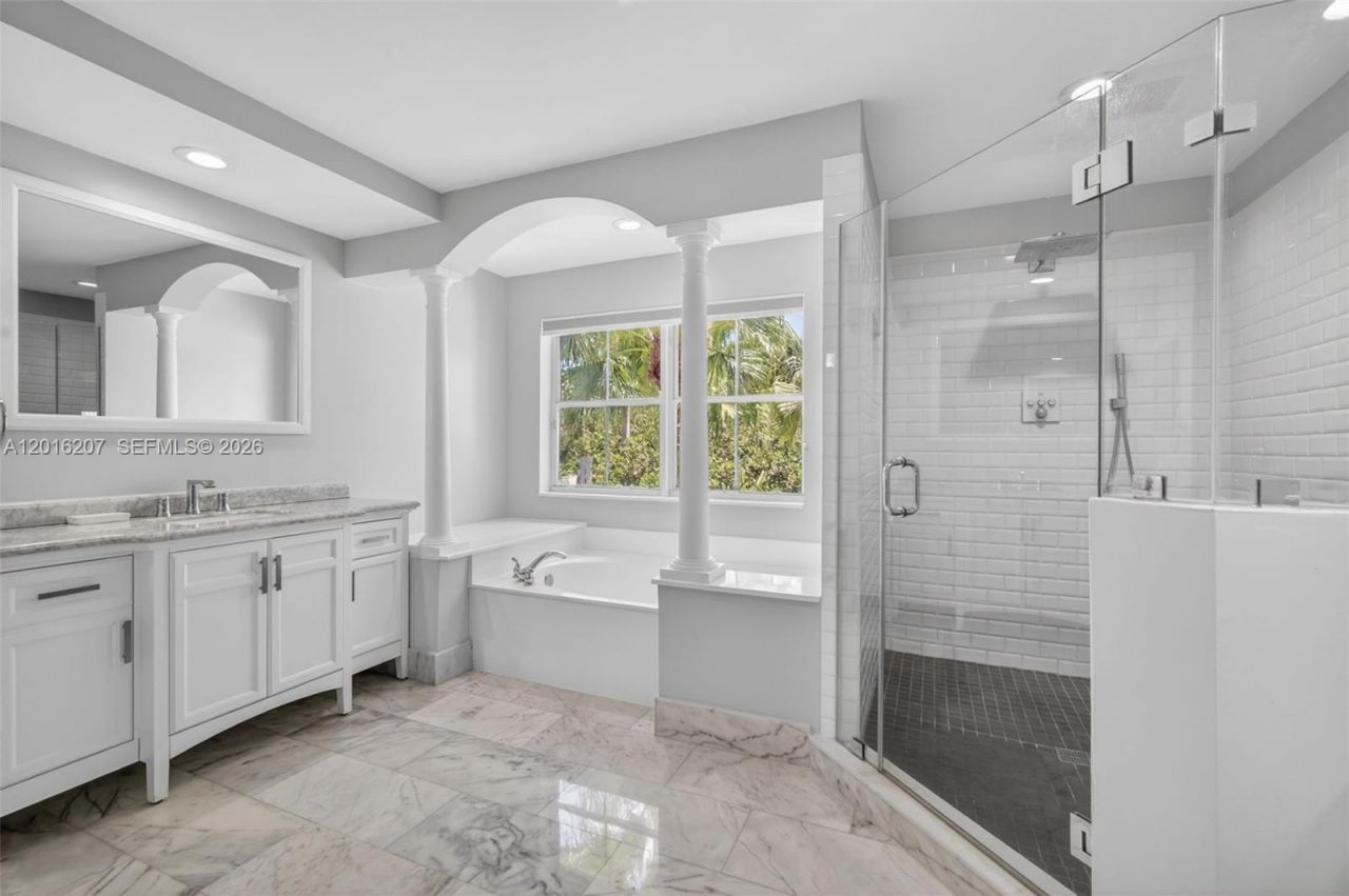 16735 NW 11th Street , Pembroke Pines, FL 33028 Photo