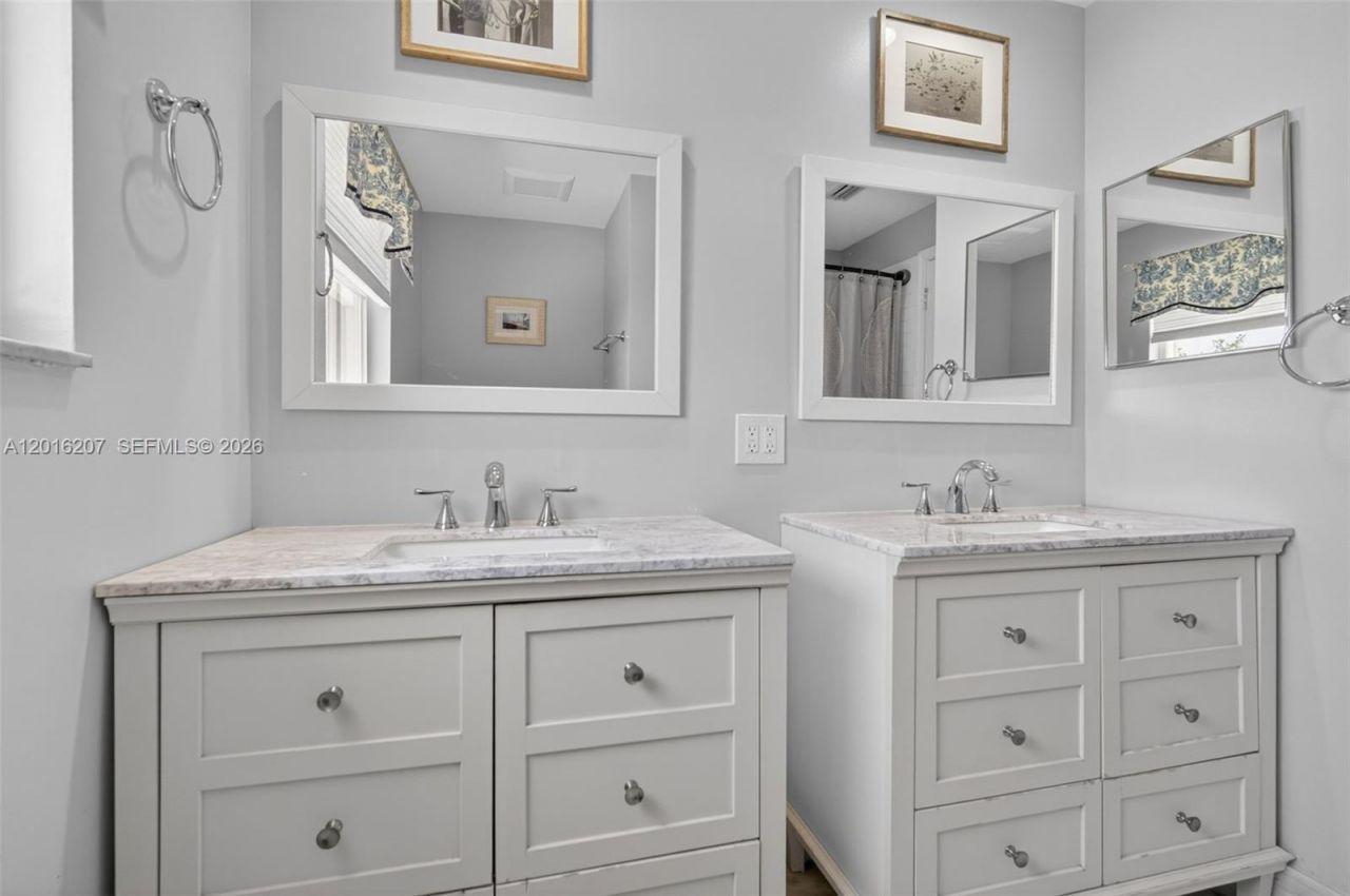 16735 NW 11th Street , Pembroke Pines, FL 33028 Photo