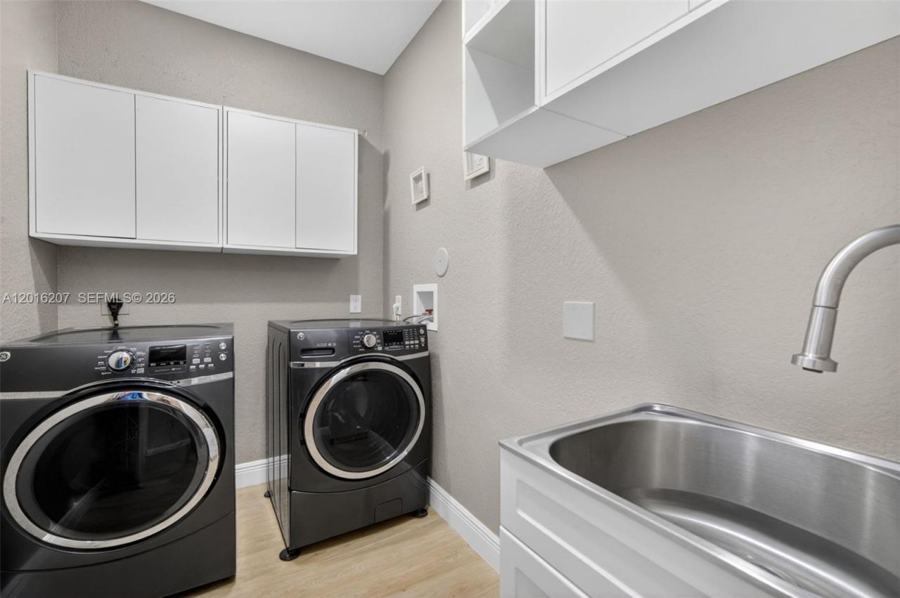 16735 NW 11th Street , Pembroke Pines, FL 33028 Photo