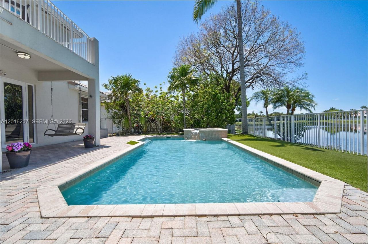 16735 NW 11th Street , Pembroke Pines, FL 33028 Photo