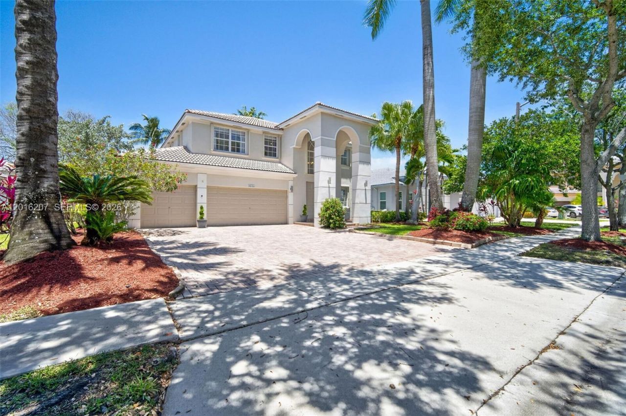 16735 NW 11th Street , Pembroke Pines, FL 33028 Photo