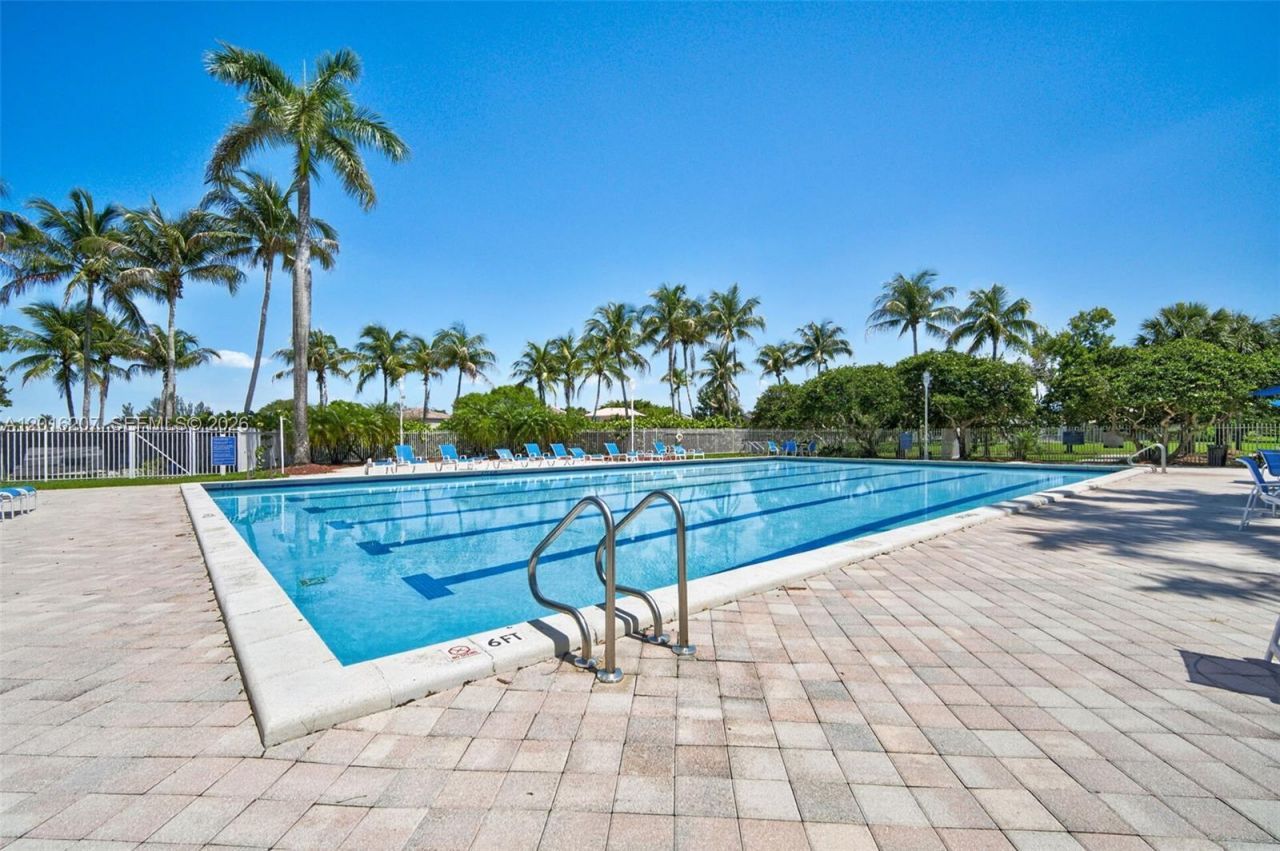 16735 NW 11th Street , Pembroke Pines, FL 33028 Photo