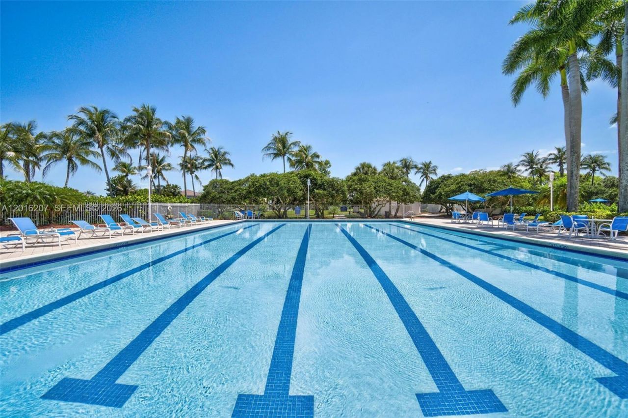 16735 NW 11th Street , Pembroke Pines, FL 33028 Photo