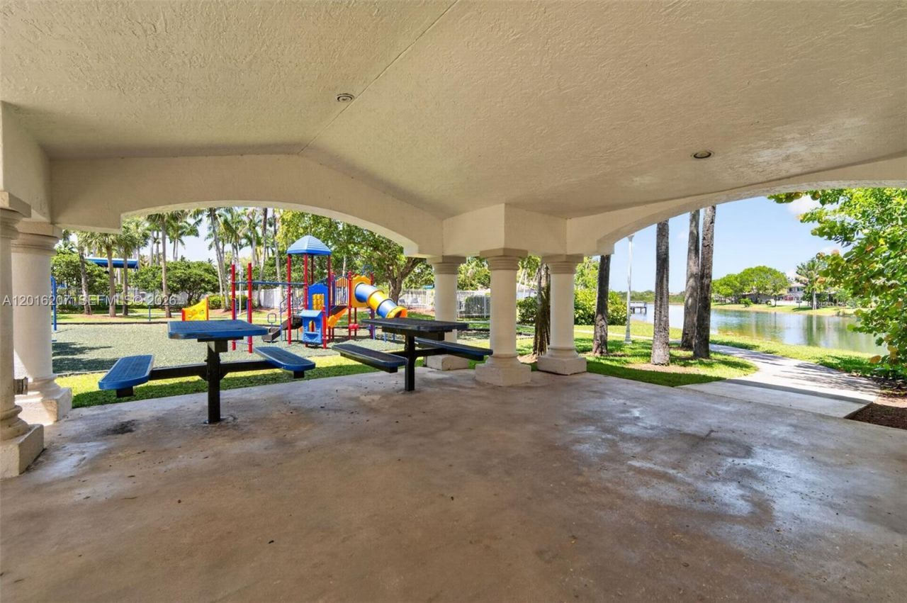 16735 NW 11th Street , Pembroke Pines, FL 33028 Photo