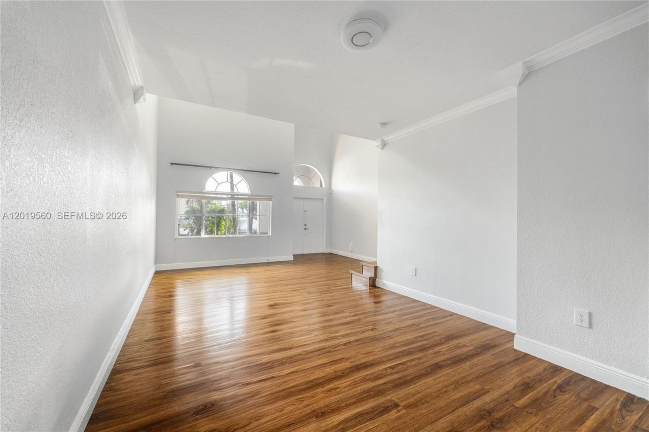 2332 SW 147th Path, Unit ., Miami, FL 33185 Photo
