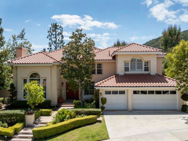 2430 Ranchgrove Drive, Westlake Village, CA 91361