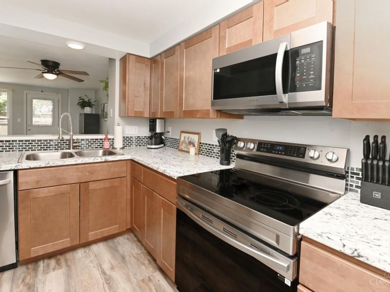 3882 Wolf Creek, Unit 64, Batavia Twp, OH 45102 Photo 13