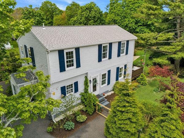 1814 Main St, Concord, MA 01742