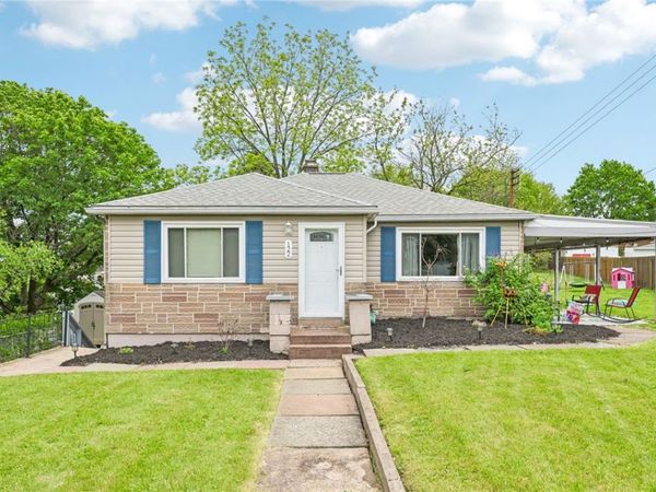 122 Hillcrest Dr, Pittsburgh, PA 15237