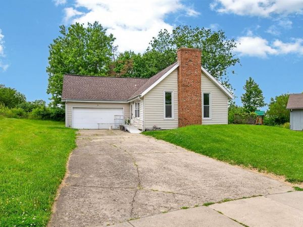 1113 Mohawk Drive, Lebanon, OH 45036