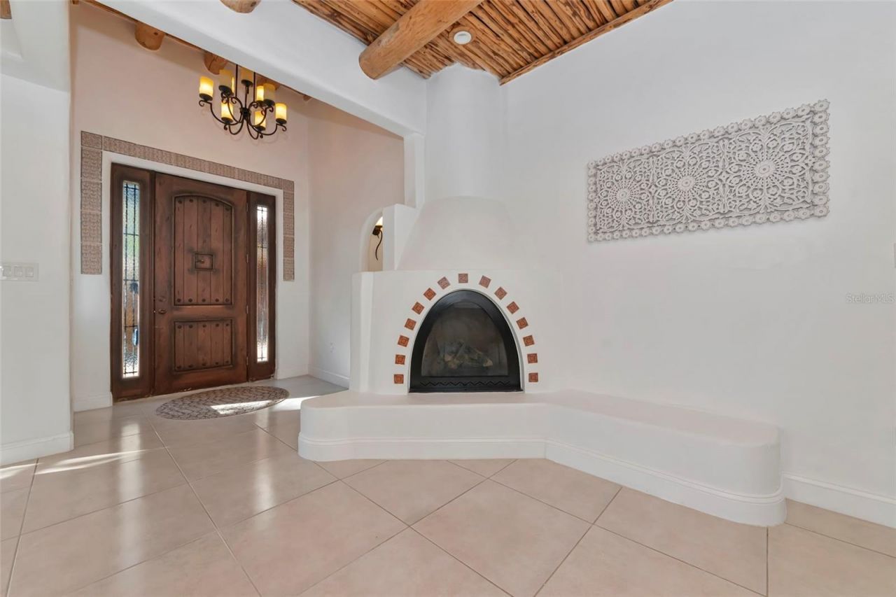681 Avenida De Mayo, Sarasota, FL 34242 Photo
