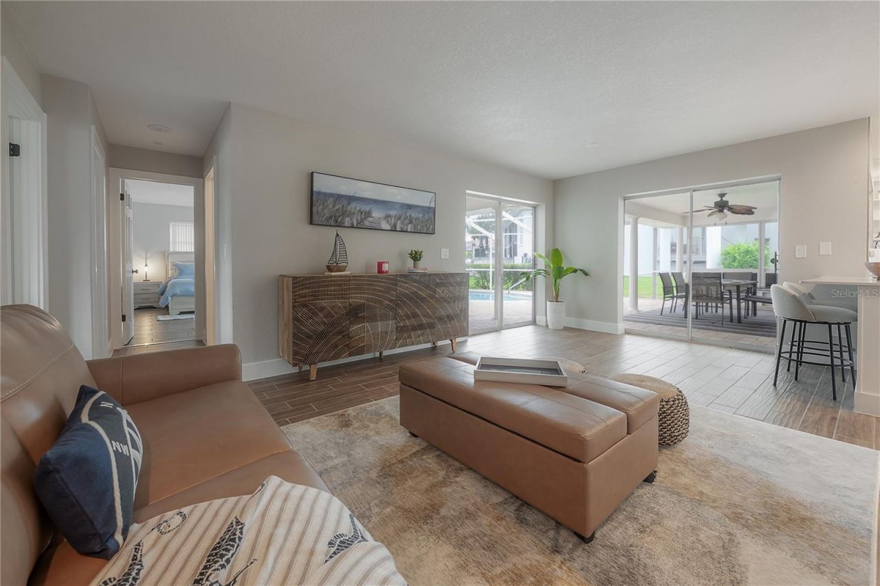 6322 Cottonwood Lane, Apollo Beach, FL 33572 Photo