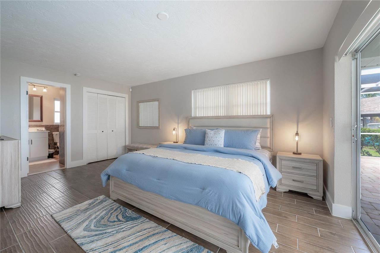 6322 Cottonwood Lane, Apollo Beach, FL 33572 Photo